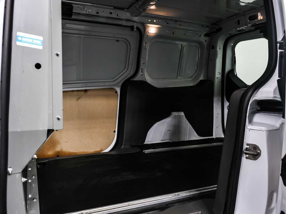 Ford Transit Connect с пробегом — 2020 год. Фото: #11