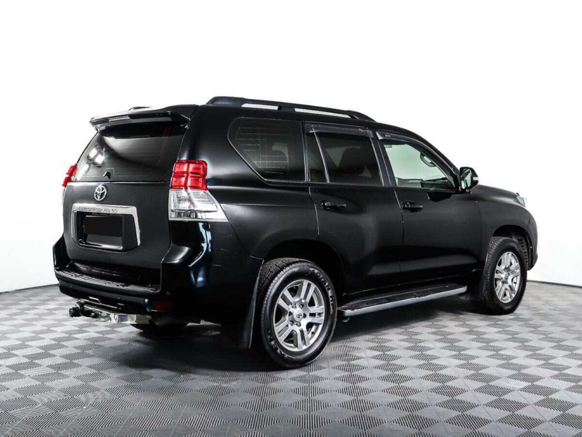 Toyota Land Cruiser Prado с пробегом — 2011 год. Фото: #2
