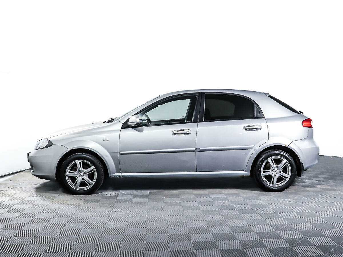 Chevrolet Lacetti с пробегом — 2007 год. Фото: #7
