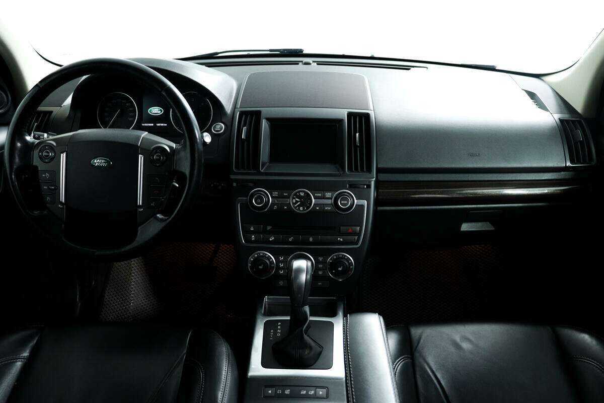 Land Rover Freelander с пробегом — 2014 год. Фото: #10