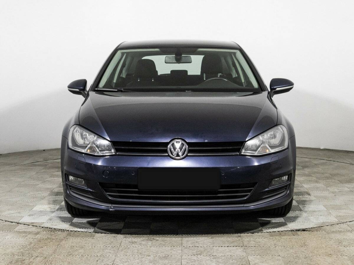 Volkswagen Golf с пробегом — 2013 год. Фото: #1