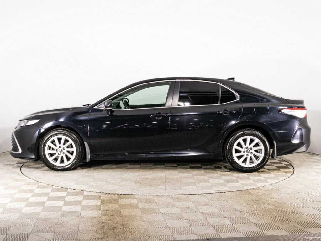 Toyota Camry с пробегом — 2021 год. Фото: #7