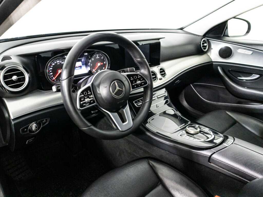 Mercedes-Benz E-Класс с пробегом — 2019 год. Фото: #10