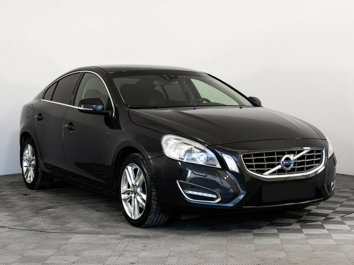 Volvo S60 с пробегом — 2011 год. Фото: #2