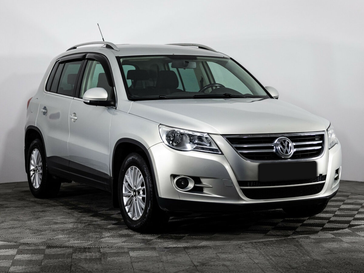 Volkswagen Tiguan с пробегом — 2011 год. Фото: #2
