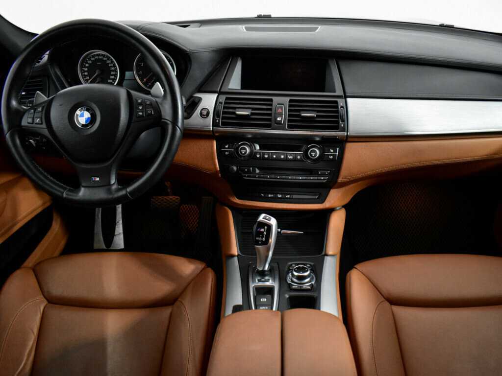 BMW X6 M с пробегом — 2010 год. Фото: #13