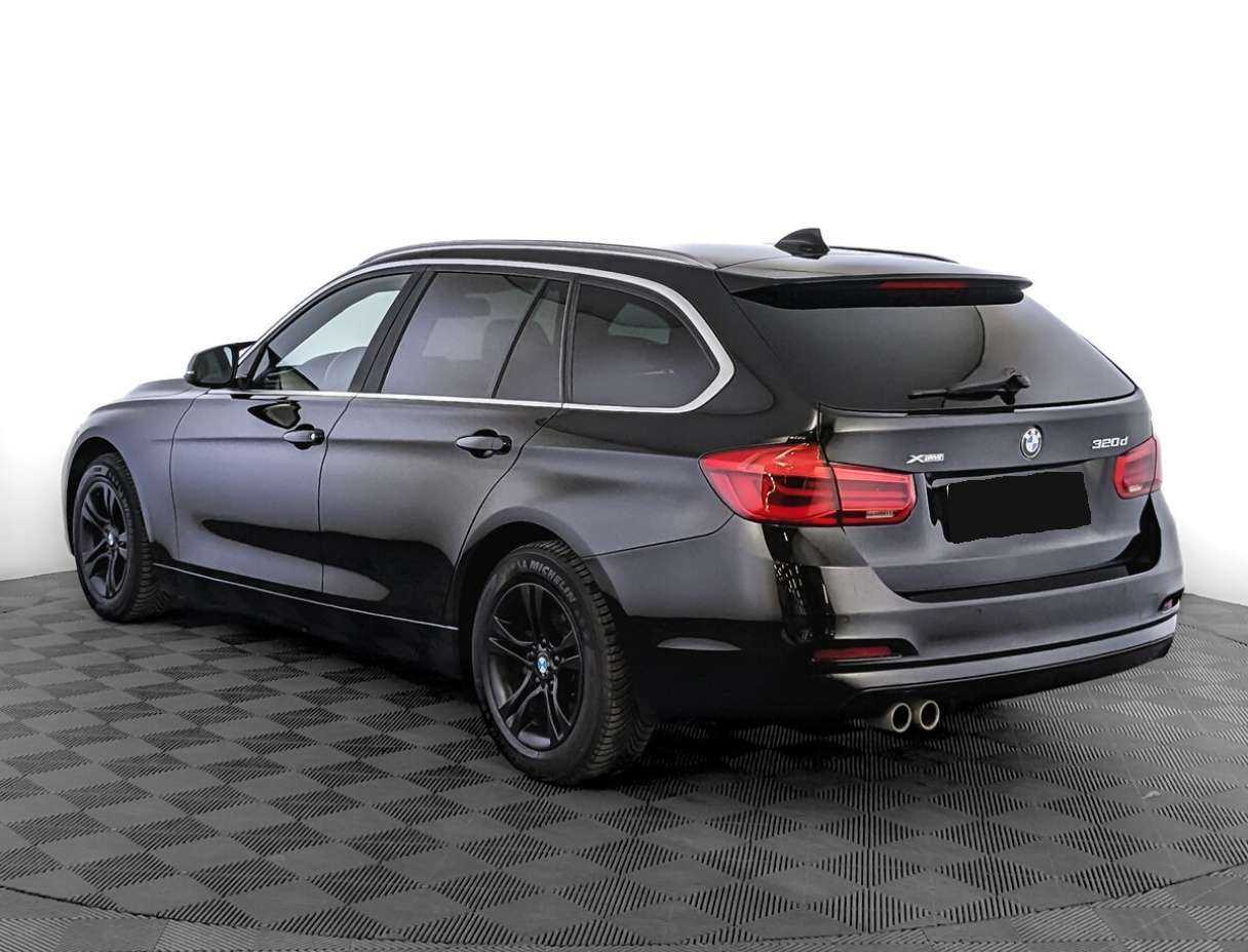 BMW 3 серии с пробегом — 2019 год. Фото: #6