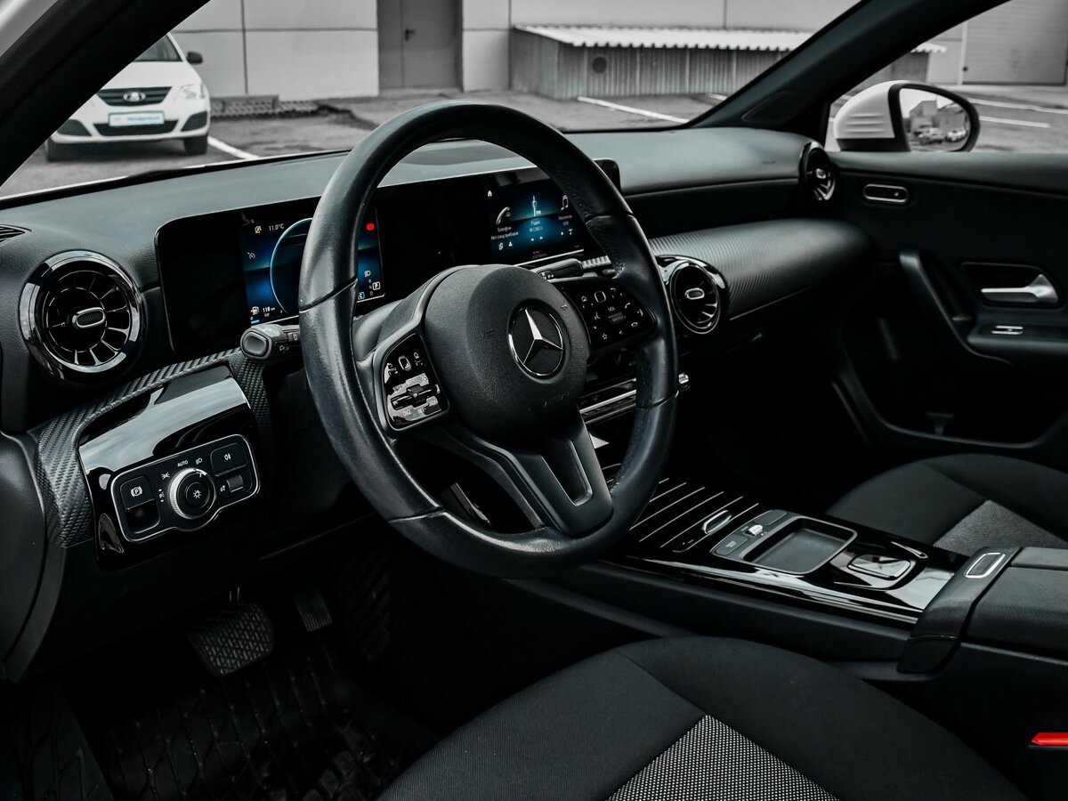 Mercedes-Benz A-Класс с пробегом — 2019 год. Фото: #11