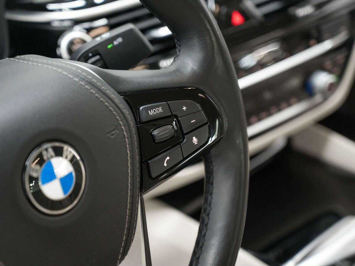 BMW 5 серии с пробегом — 2018 год. Фото: #17