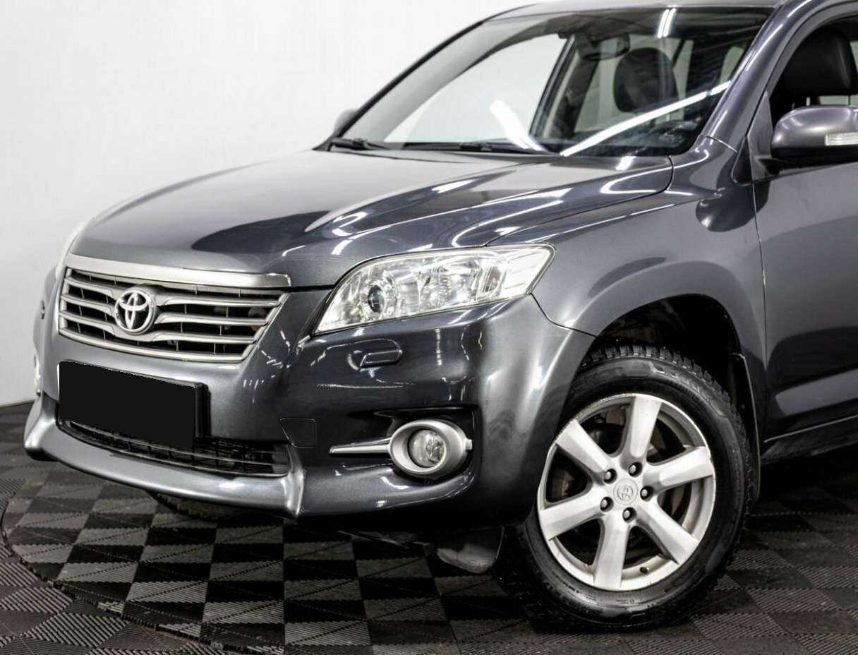 Toyota RAV4 с пробегом — 2011 год. Фото: #6