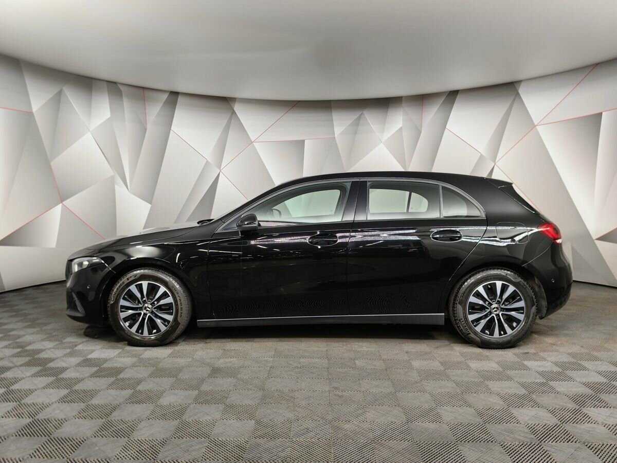 Mercedes-Benz A-Класс с пробегом — 2019 год. Фото: #4