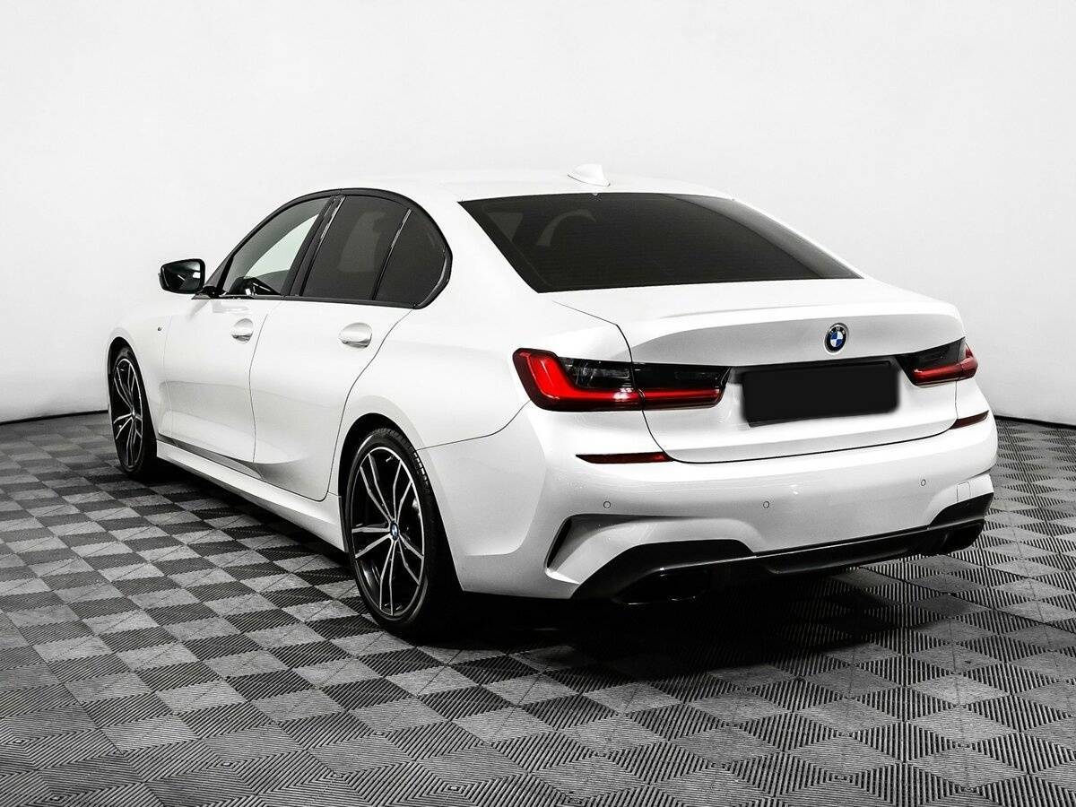 BMW 3 серии с пробегом — 2019 год. Фото: #6