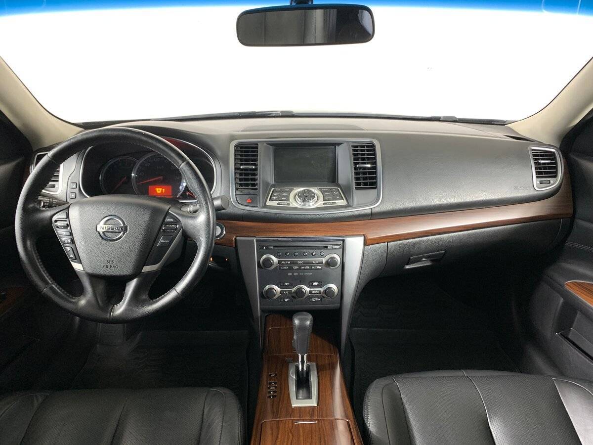 Nissan Teana с пробегом — 2011 год. Фото: #11