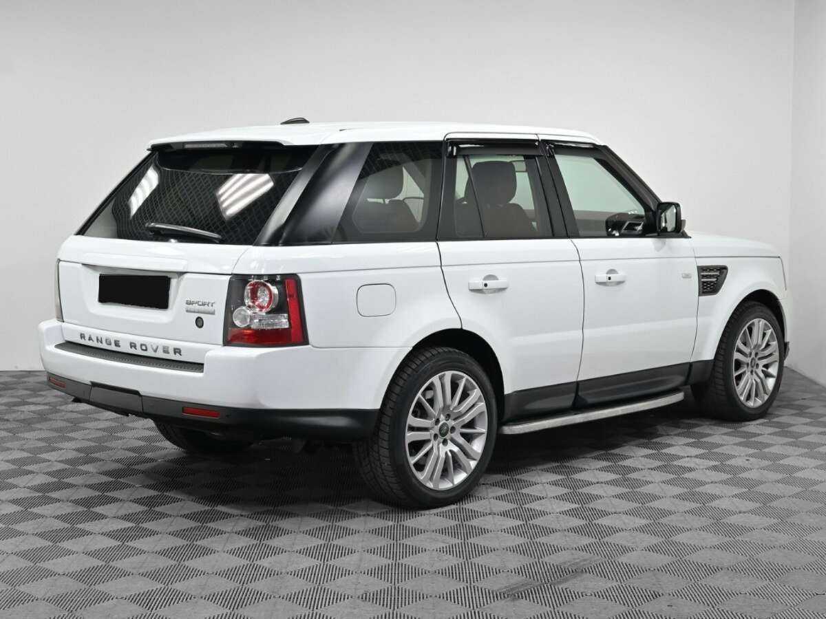 Land Rover Range Rover Sport с пробегом — 2011 год. Фото: #1