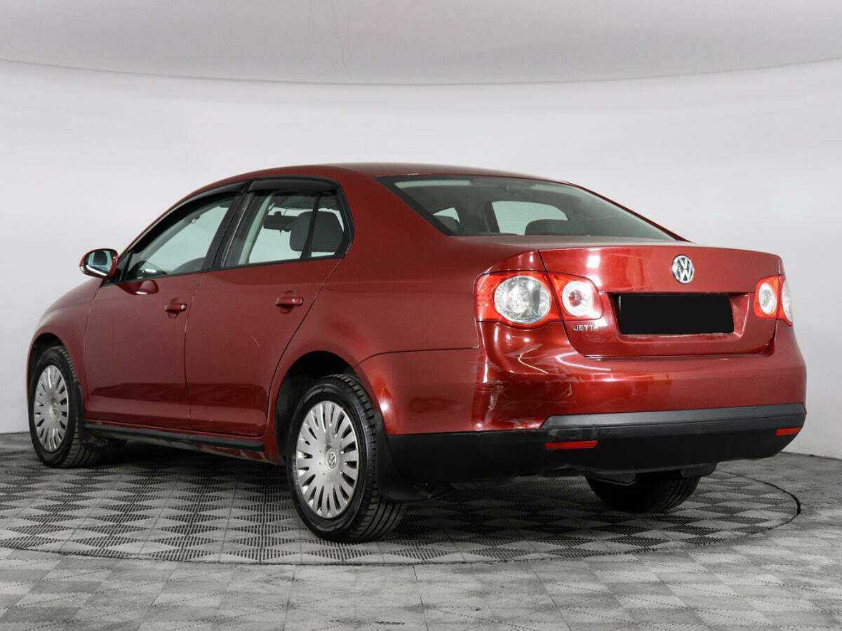 Volkswagen Jetta с пробегом — 2007 год. Фото: #3