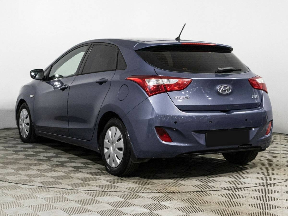 Hyundai i30 с пробегом — 2012 год. Фото: #6