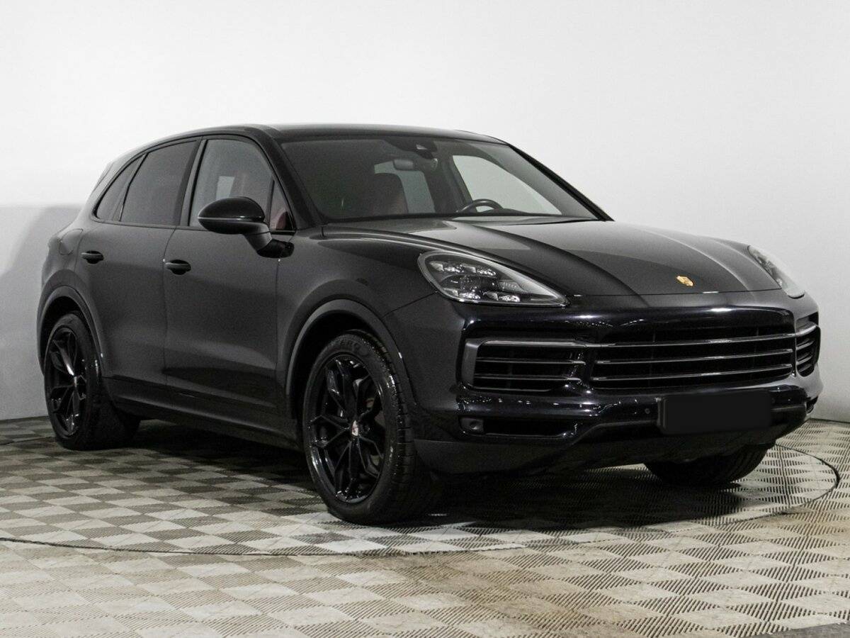 Porsche Cayenne с пробегом — 2018 год. Фото: #2
