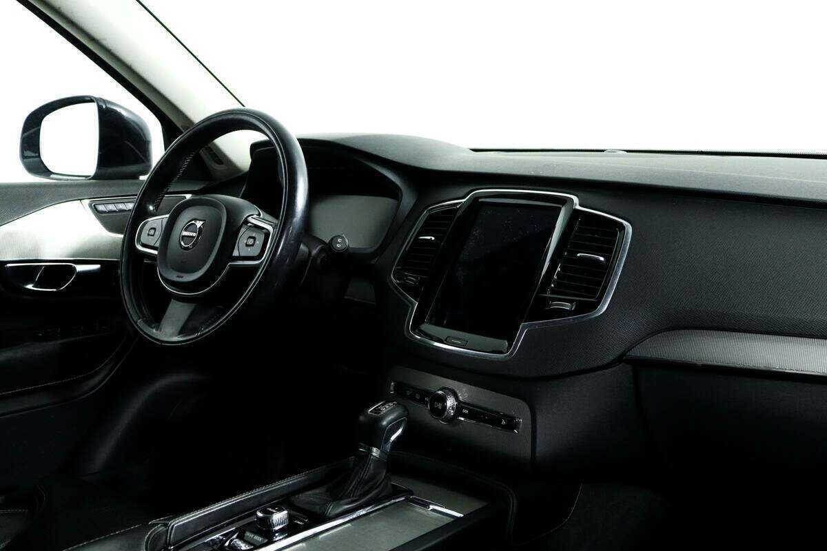 Volvo XC90 с пробегом — 2017 год. Фото: #8