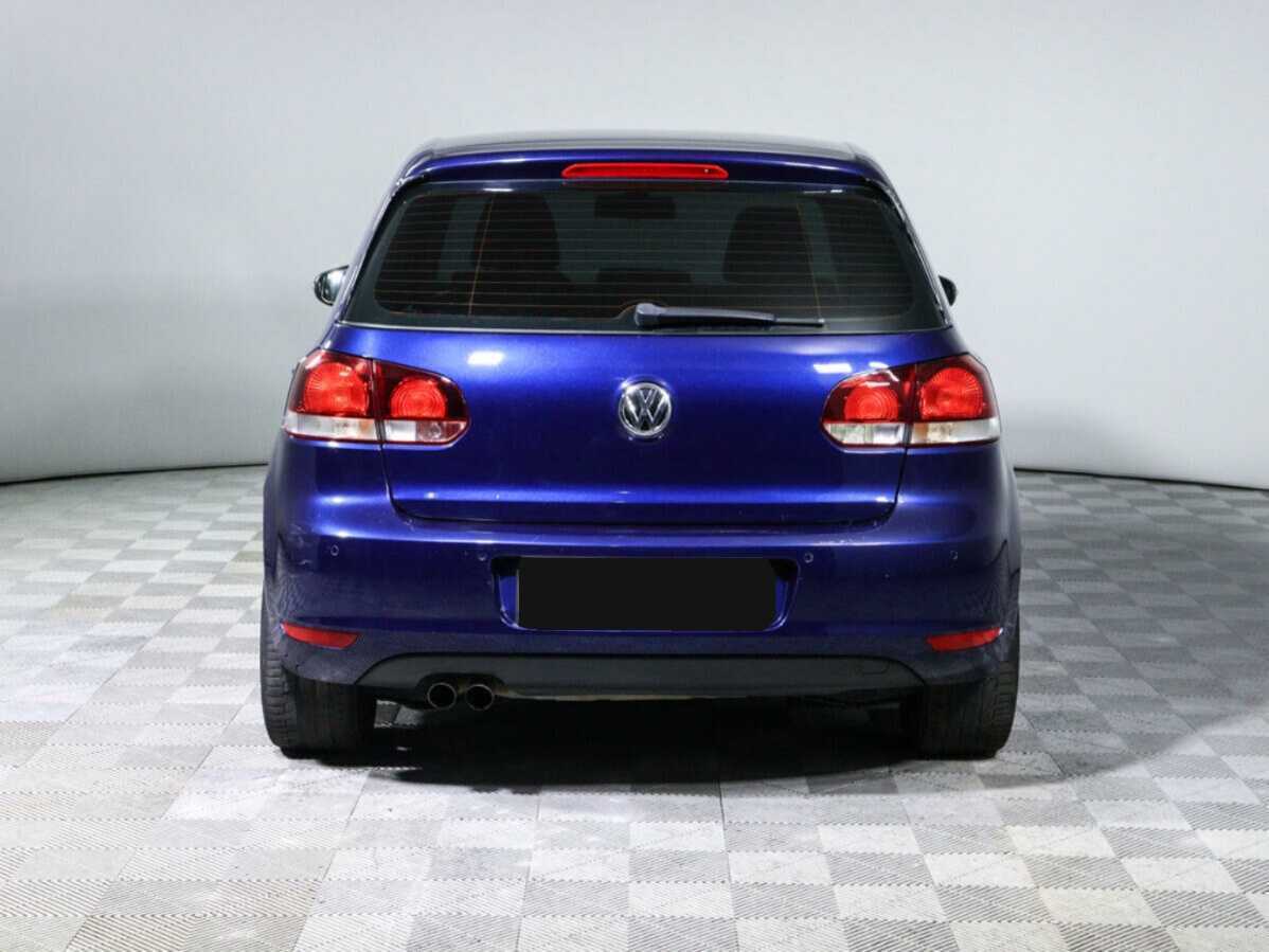 Volkswagen Golf с пробегом — 2009 год. Фото: #5