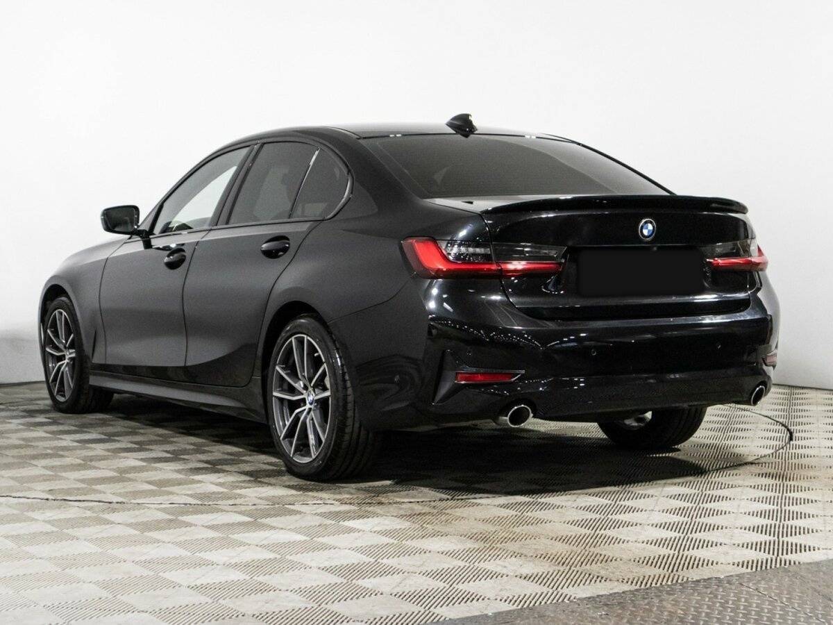 BMW 3 серии с пробегом — 2019 год. Фото: #6