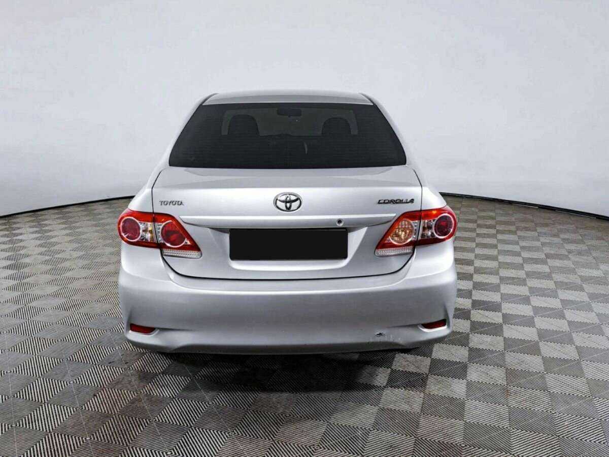 Toyota Corolla с пробегом — 2010 год. Фото: #5