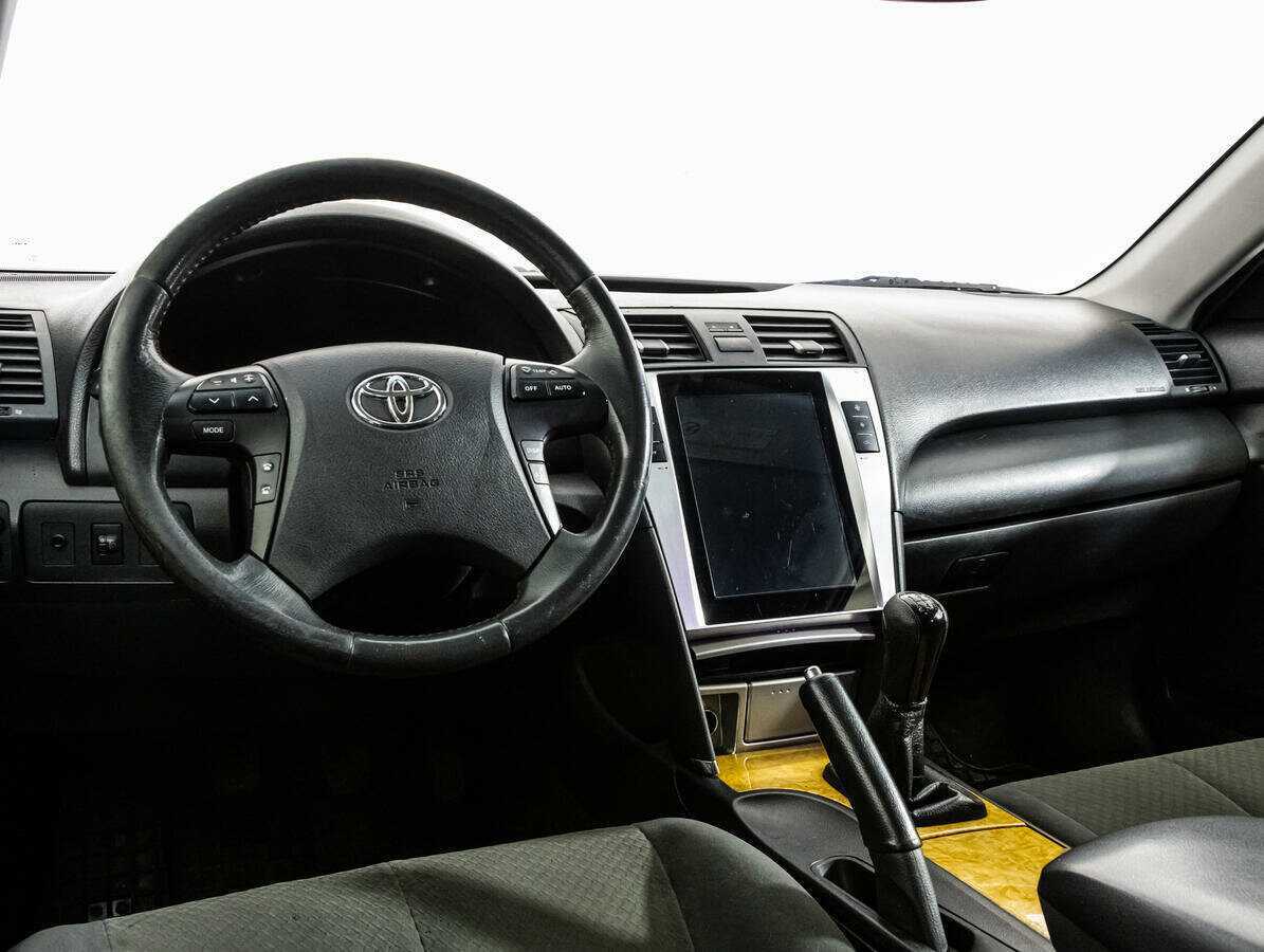Toyota Camry с пробегом — 2007 год. Фото: #10