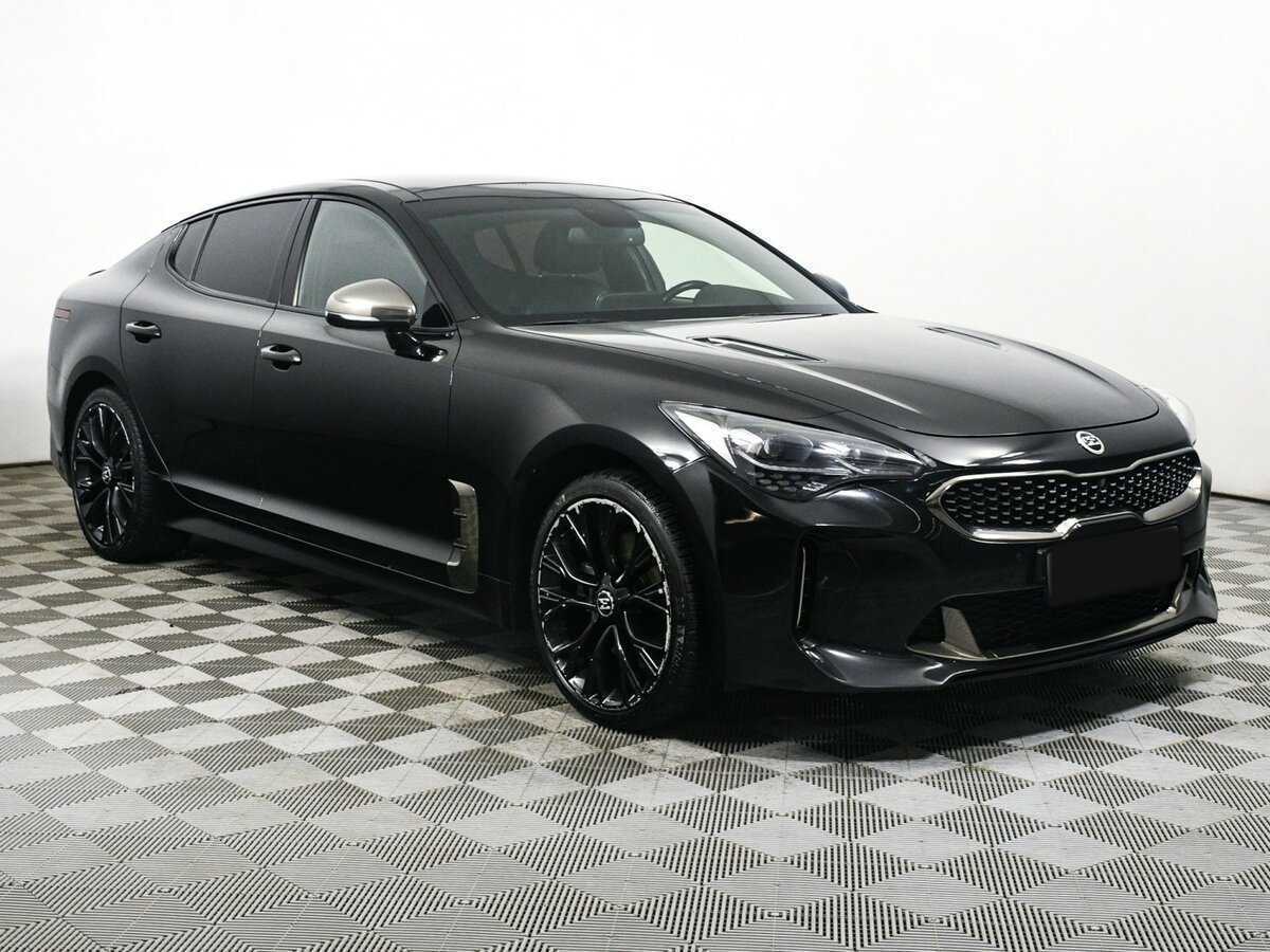 Kia Stinger с пробегом — 2018 год. Фото: #2