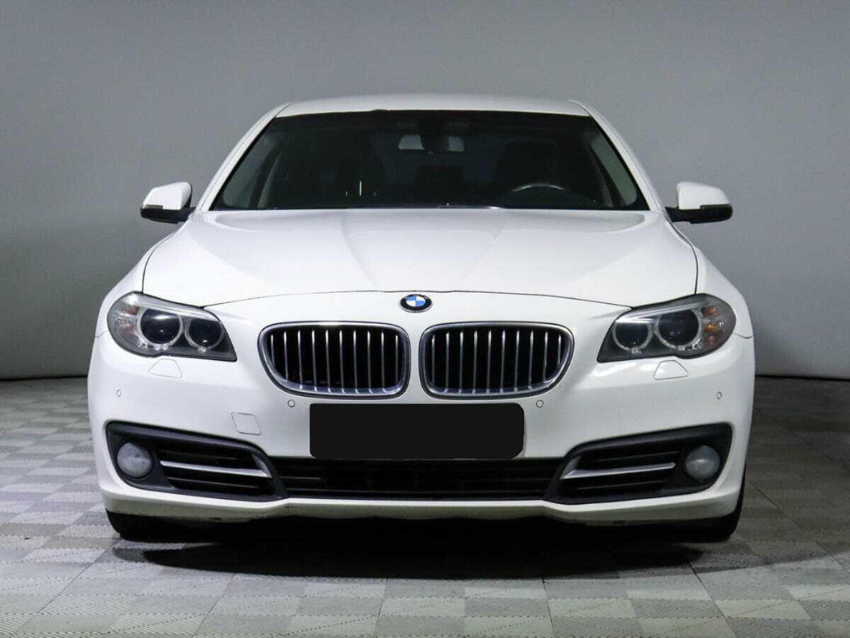 BMW 5 серии с пробегом — 2014 год. Фото: #1