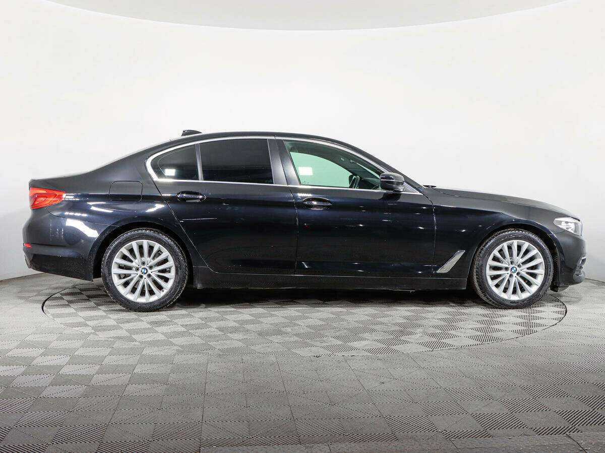 BMW 5 серии с пробегом — 2017 год. Фото: #3