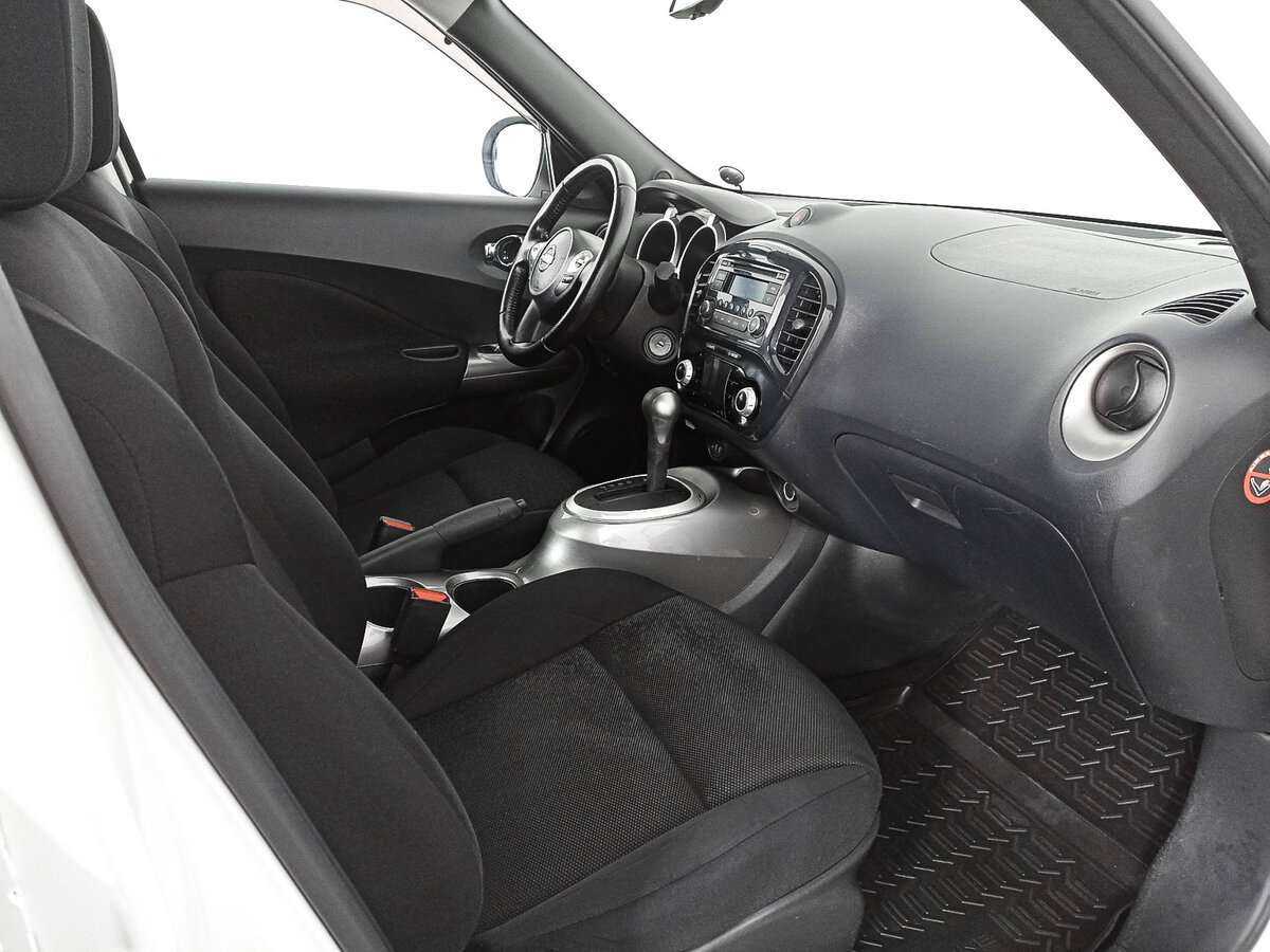 Nissan Juke с пробегом — 2012 год. Фото: #6
