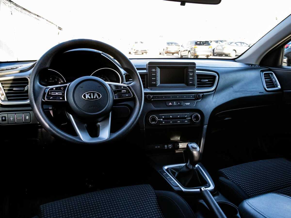 Kia Ceed с пробегом — 2019 год. Фото: #8