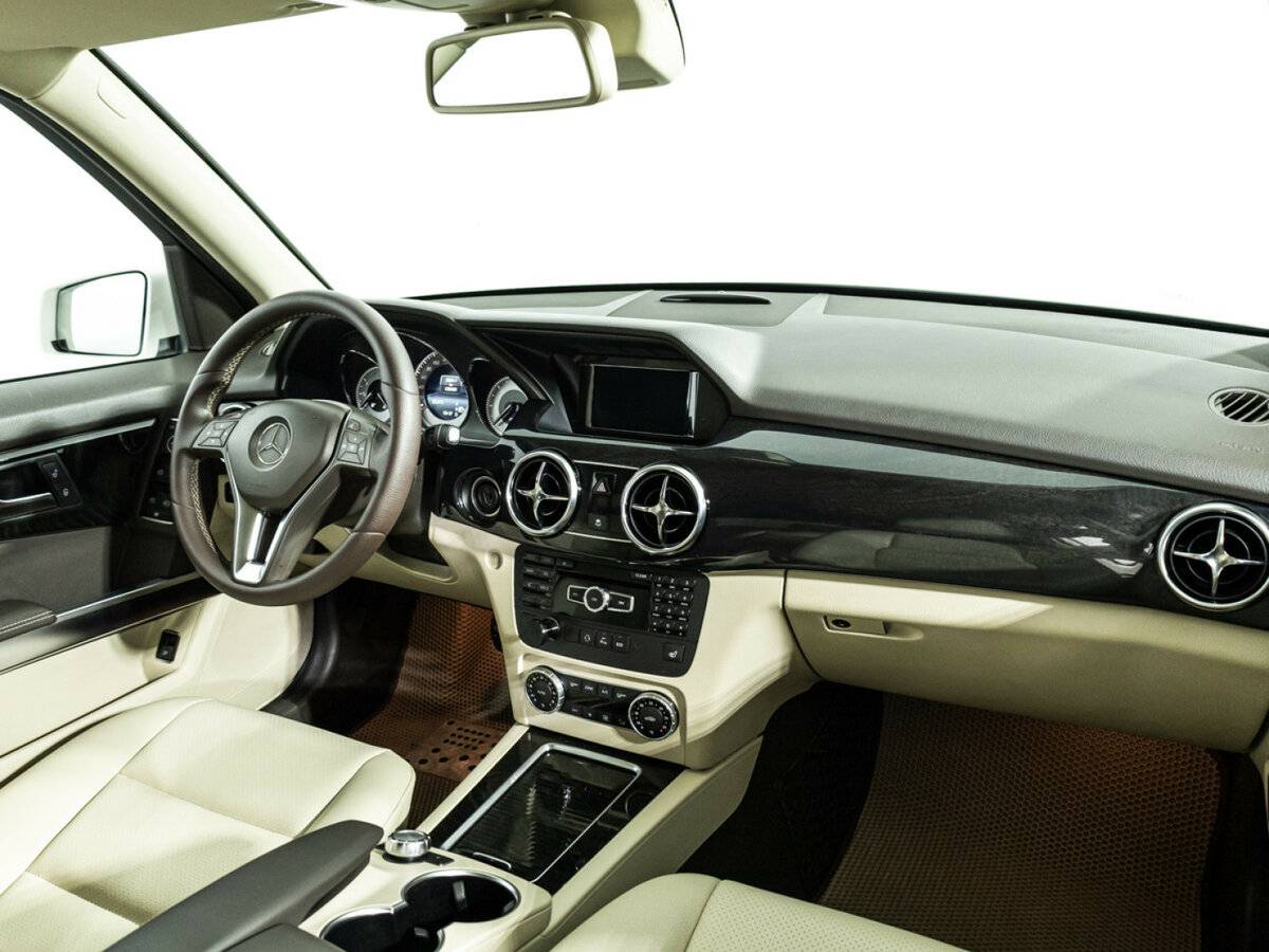 Mercedes-Benz GLK-Класс с пробегом — 2014 год. Фото: #8