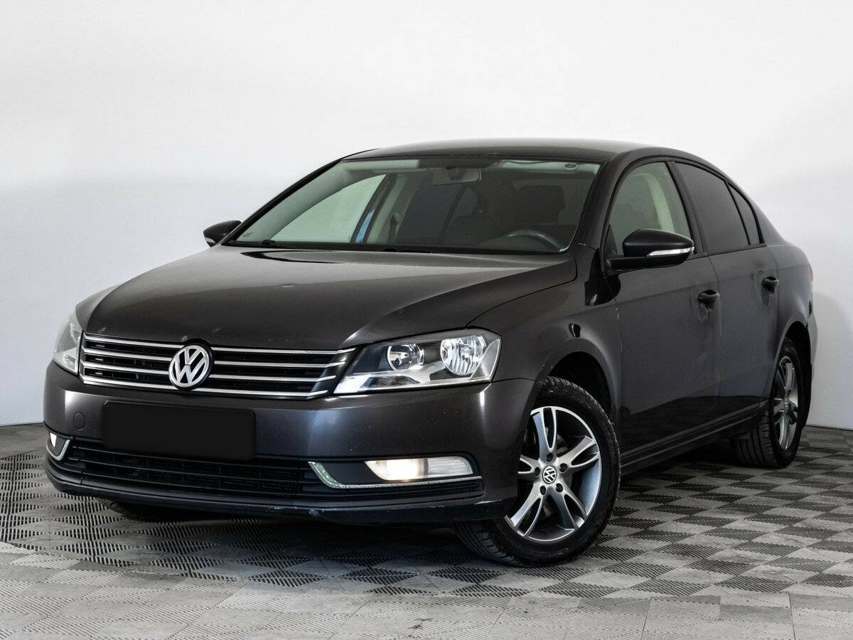 Volkswagen Passat с пробегом — 2011 год. Посмотреть фото