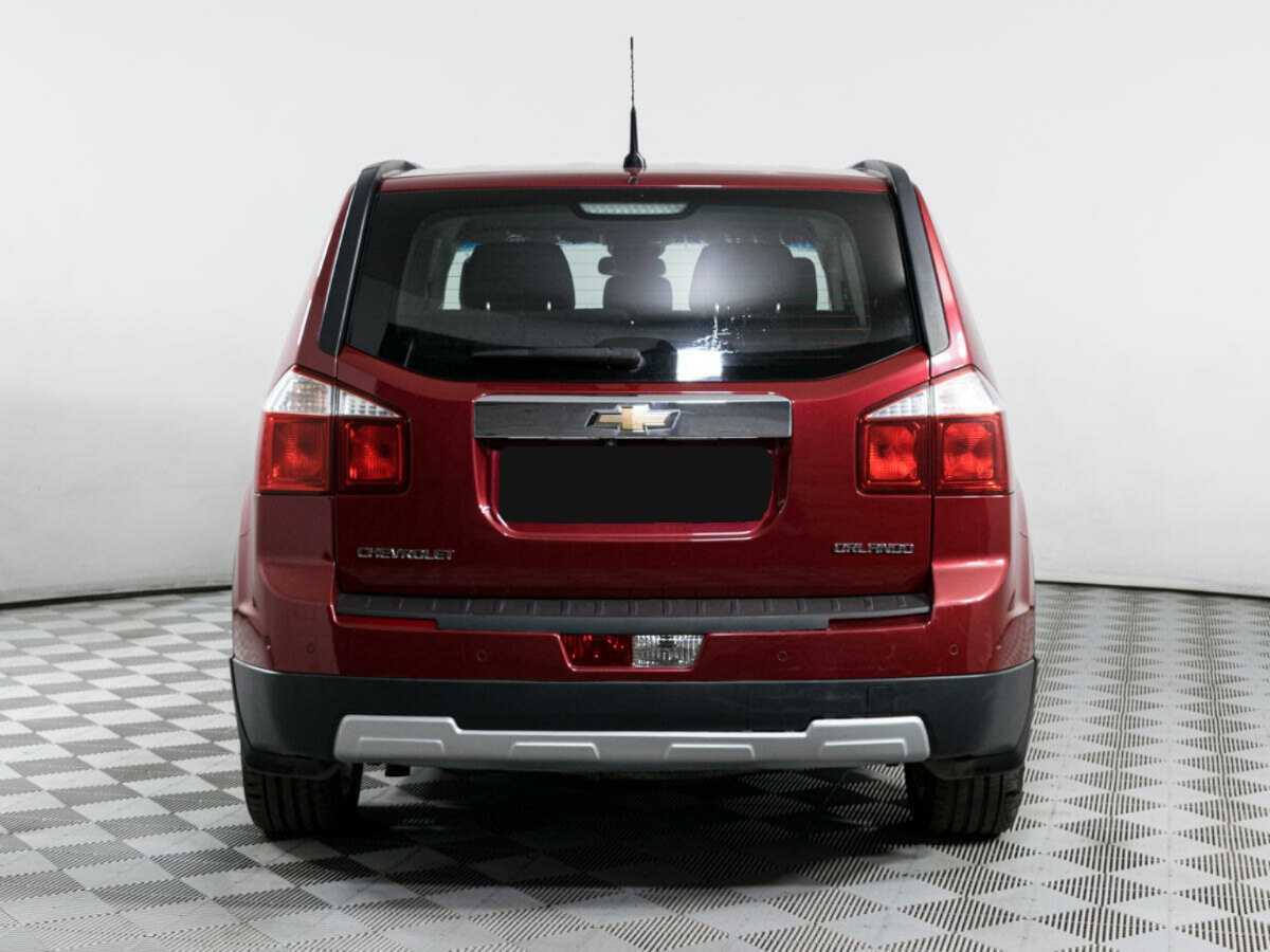 Chevrolet Orlando с пробегом — 2014 год. Фото: #5