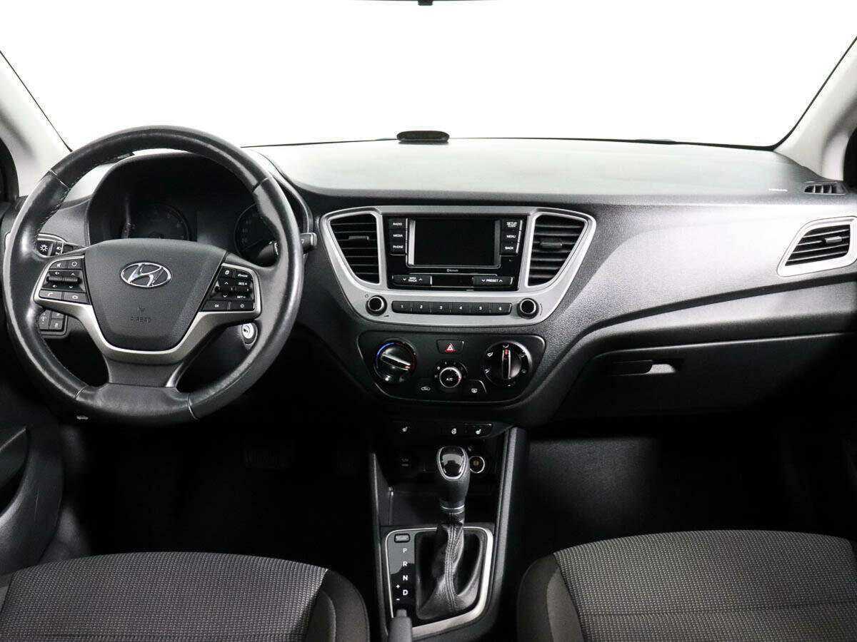 Hyundai Solaris с пробегом — 2019 год. Фото: #10