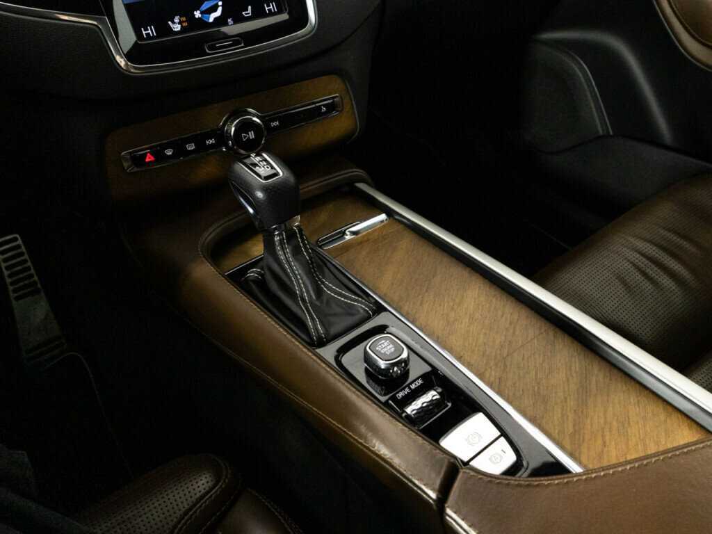 Volvo XC90 с пробегом — 2018 год. Фото: #17