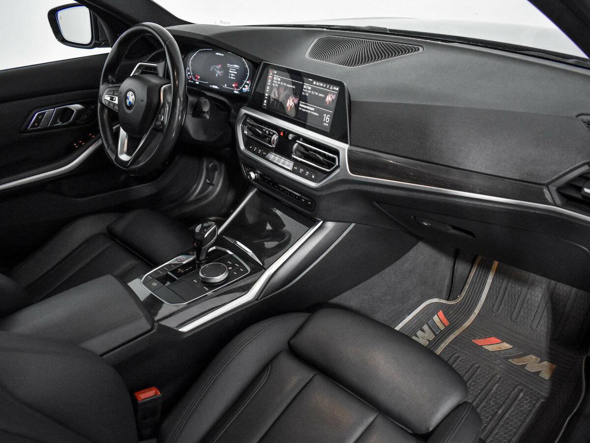 BMW 3 серии с пробегом — 2019 год. Фото: #12