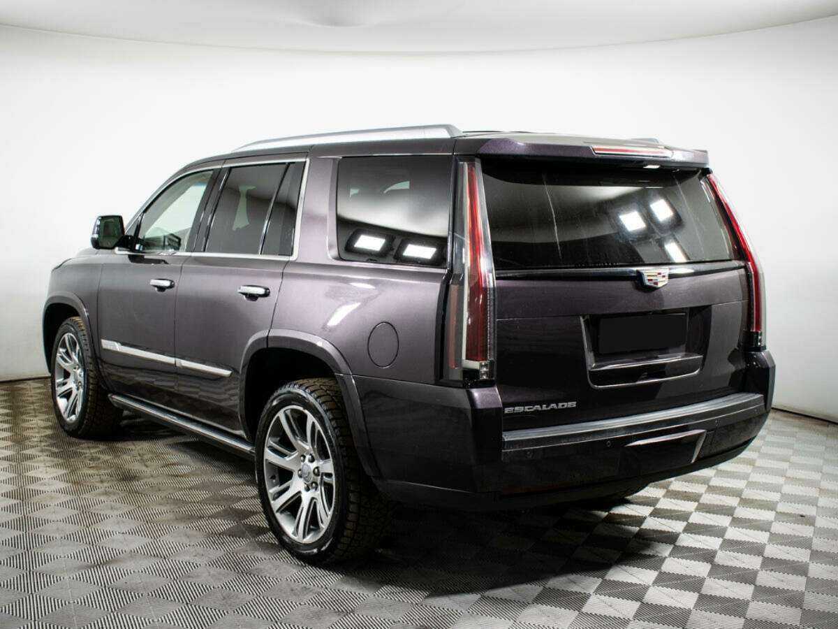 Cadillac Escalade с пробегом — 2016 год. Фото: #5