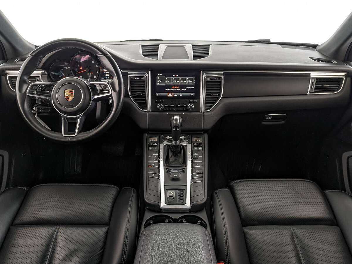 Porsche Macan с пробегом — 2018 год. Фото: #13
