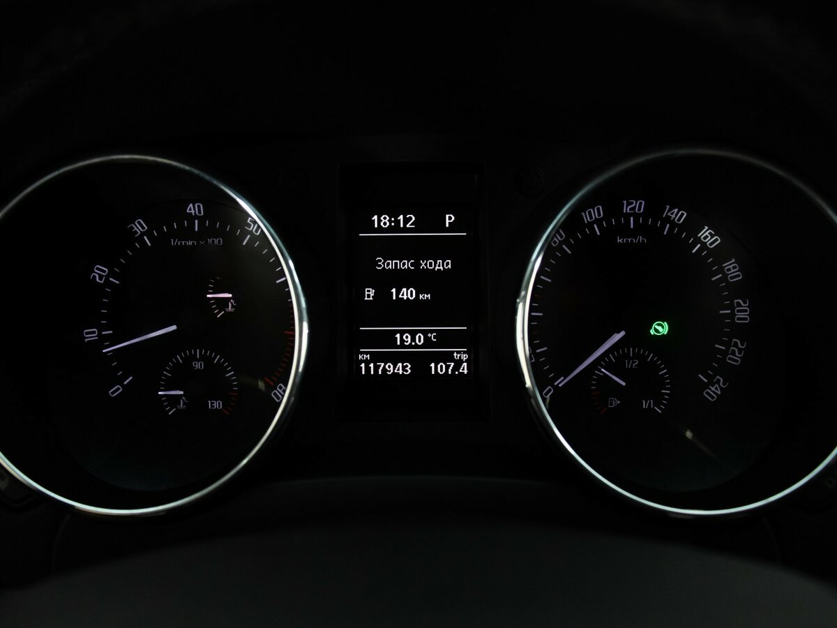 Skoda Yeti с пробегом — 2011 год. Фото: #7
