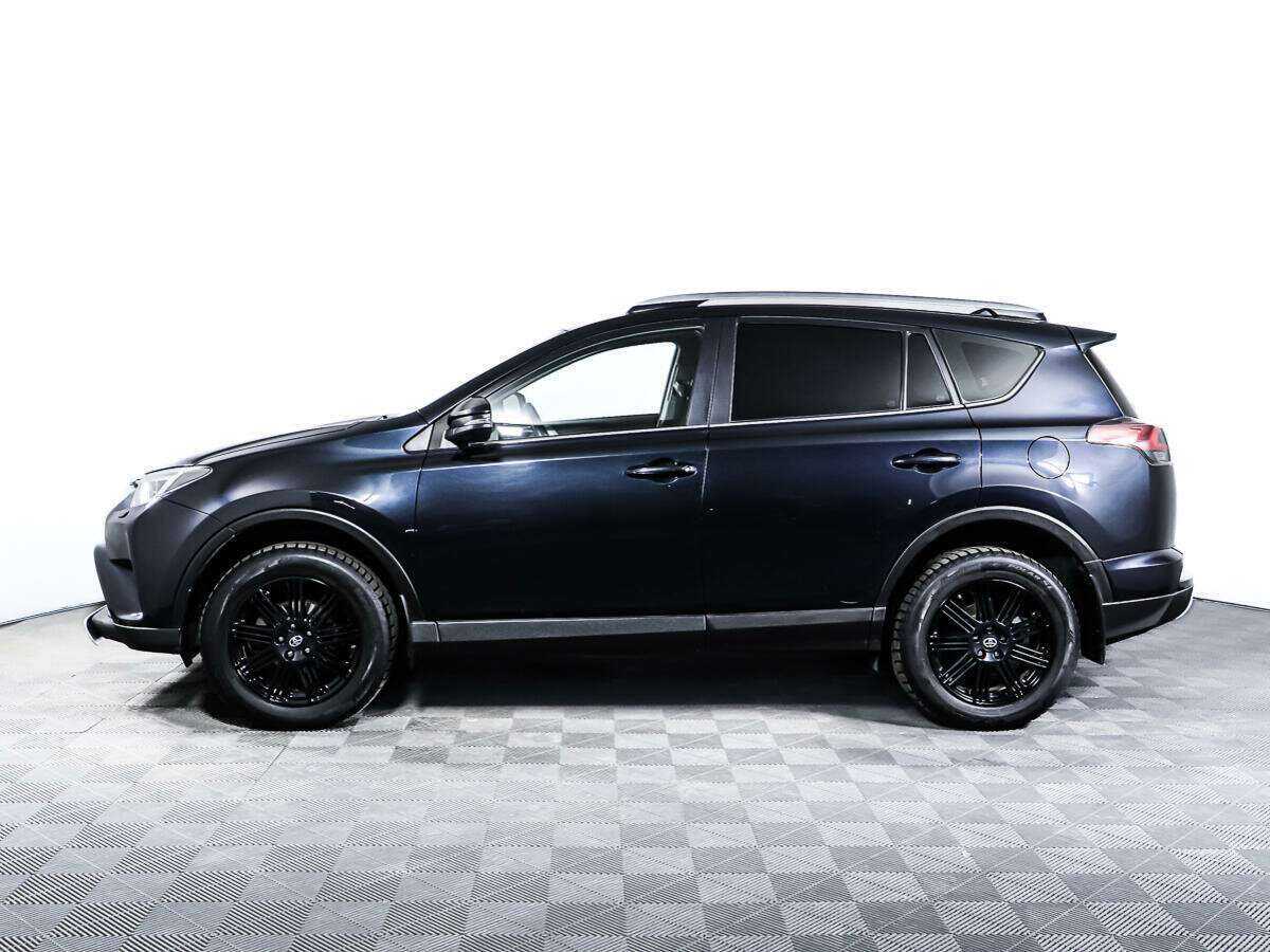 Toyota RAV4 с пробегом — 2017 год. Фото: #7