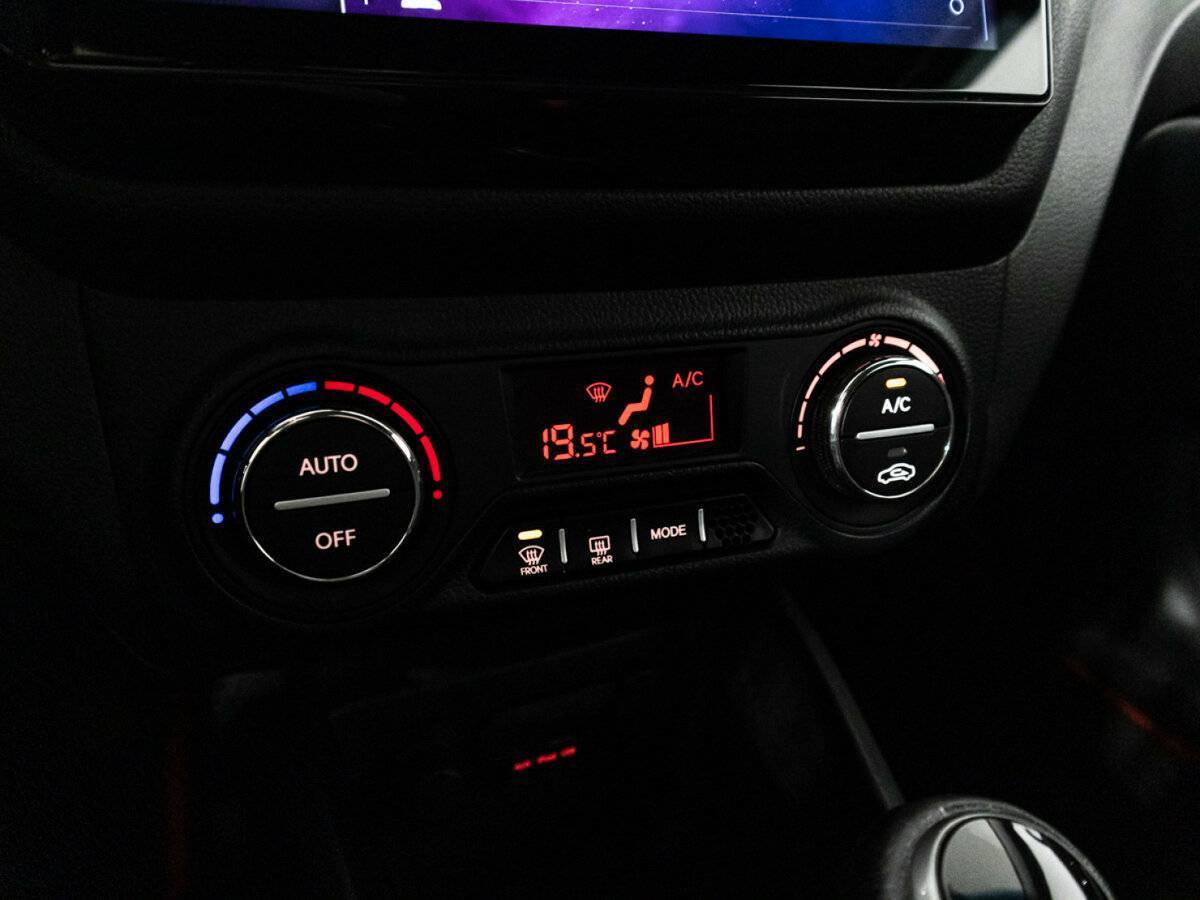 Kia Rio с пробегом — 2011 год. Фото: #16