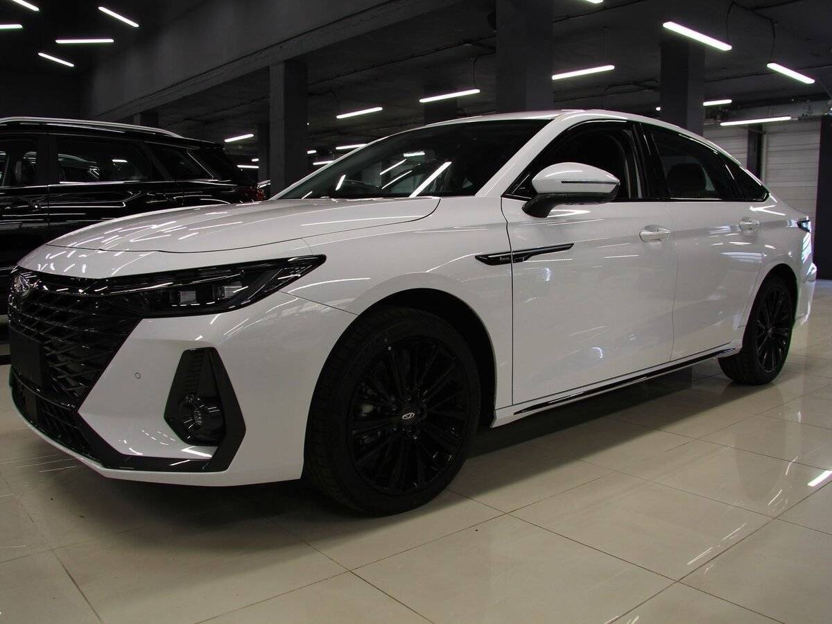 Chery Arrizo 8 с пробегом — 2024 год. Посмотреть фото
