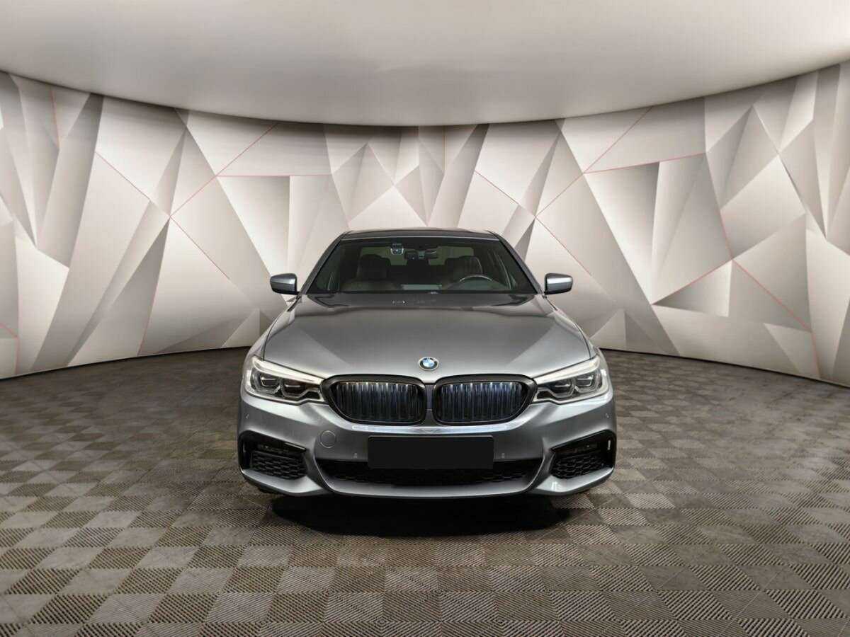 BMW 5 серии с пробегом — 2019 год. Фото: #6
