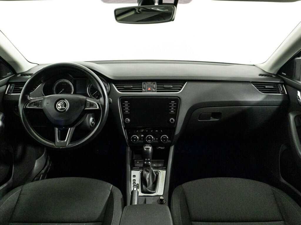 Skoda Octavia с пробегом — 2018 год. Фото: #13