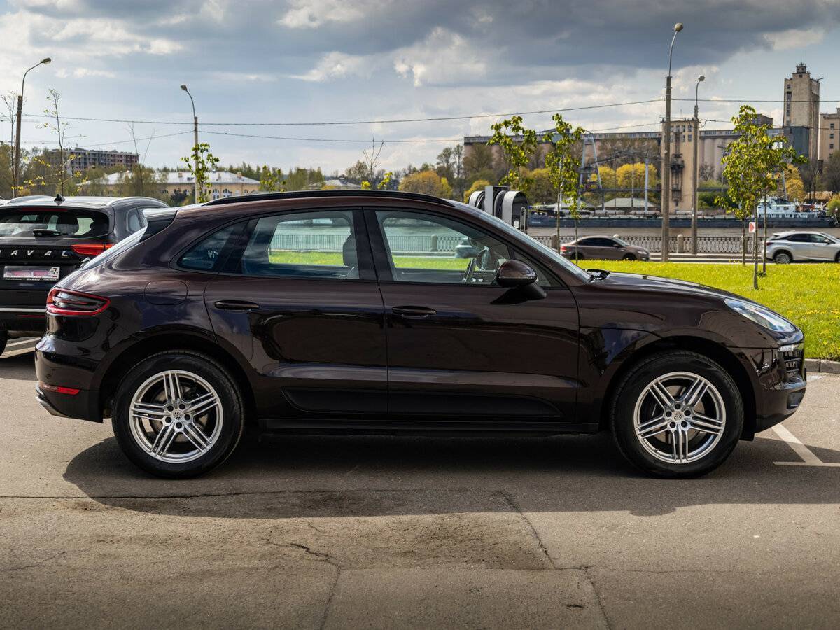 Porsche Macan с пробегом — 2018 год. Фото: #5