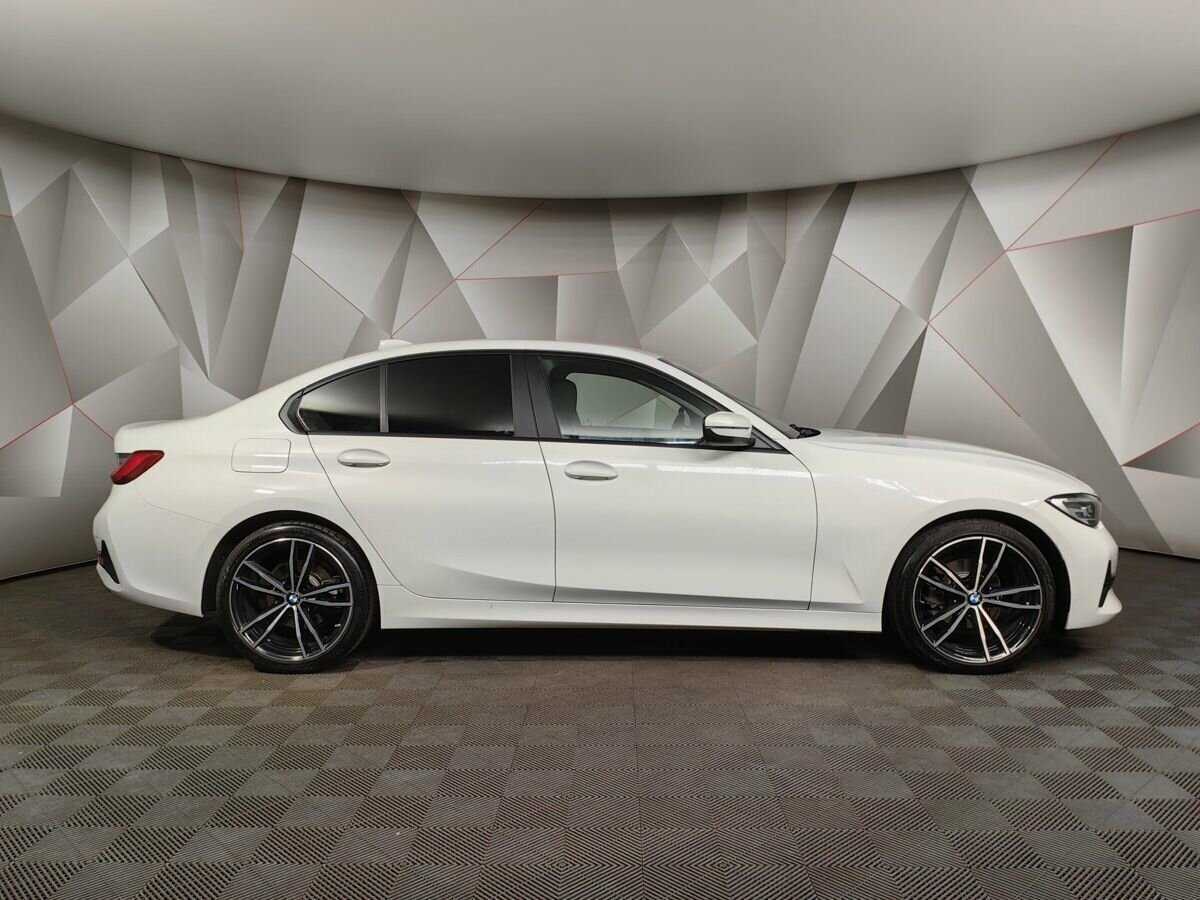 BMW 3 серии с пробегом — 2020 год. Фото: #5