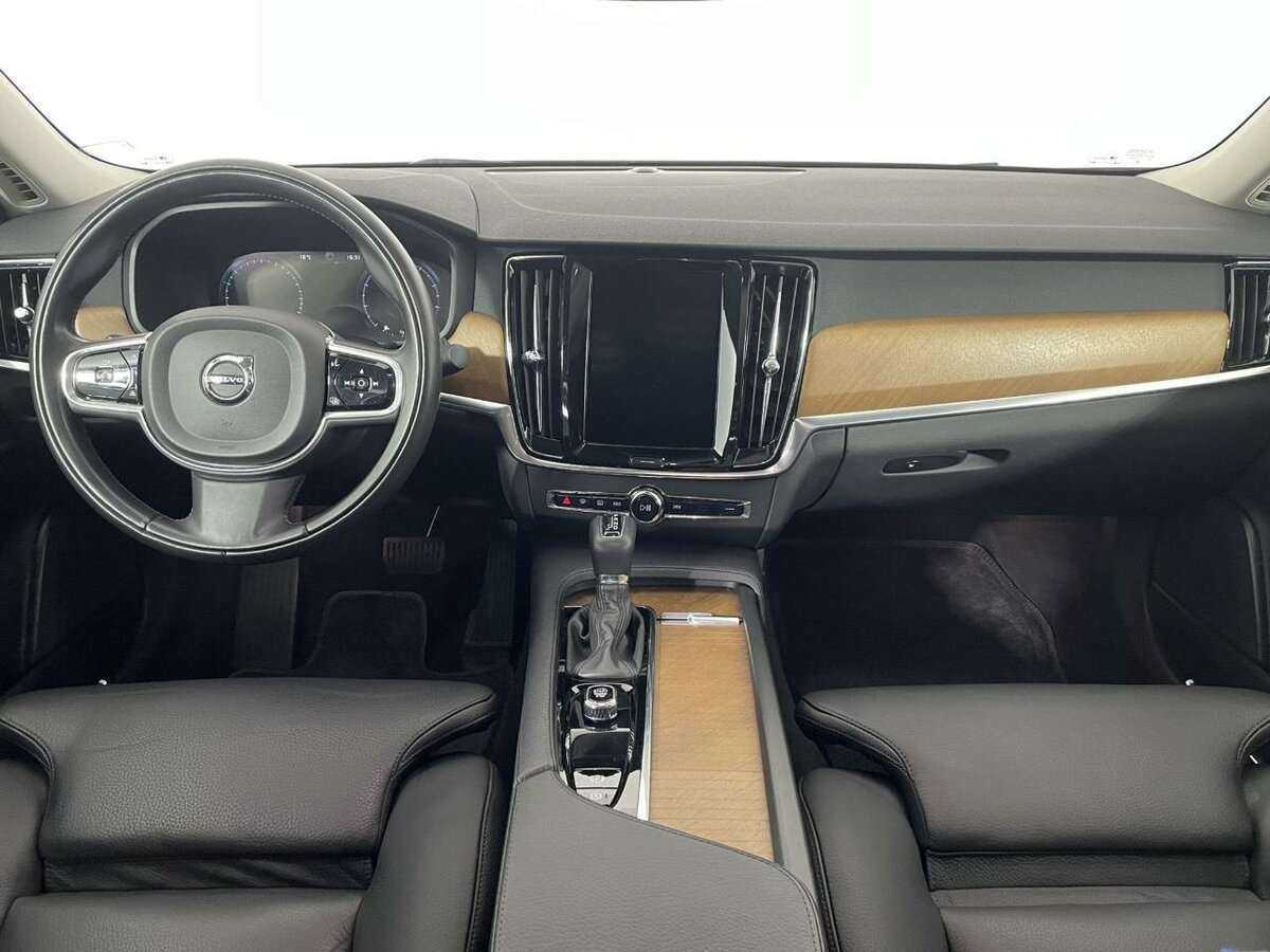 Volvo S90 с пробегом — 2017 год. Фото: #6