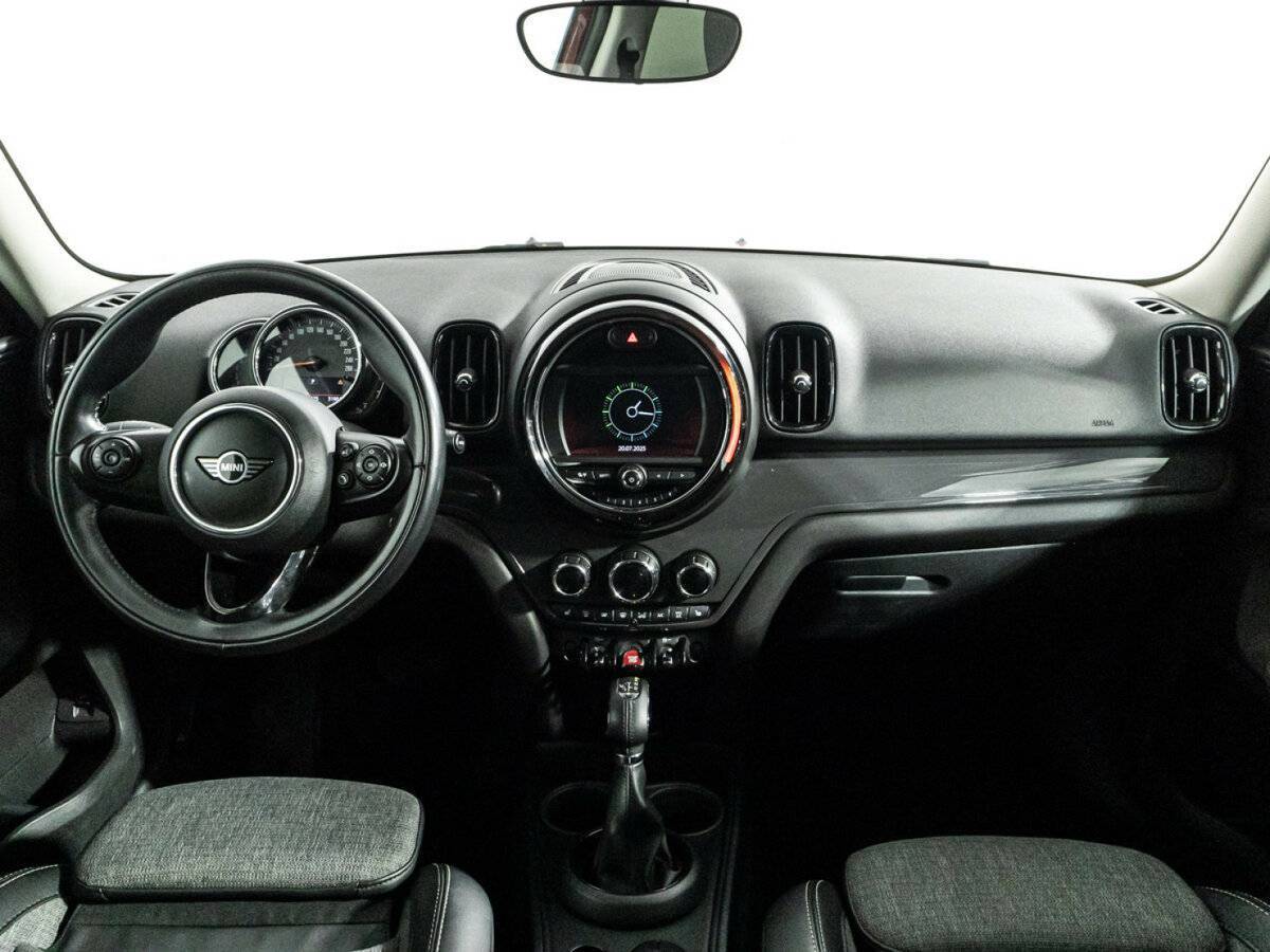 Mini Countryman с пробегом — 2018 год. Фото: #12