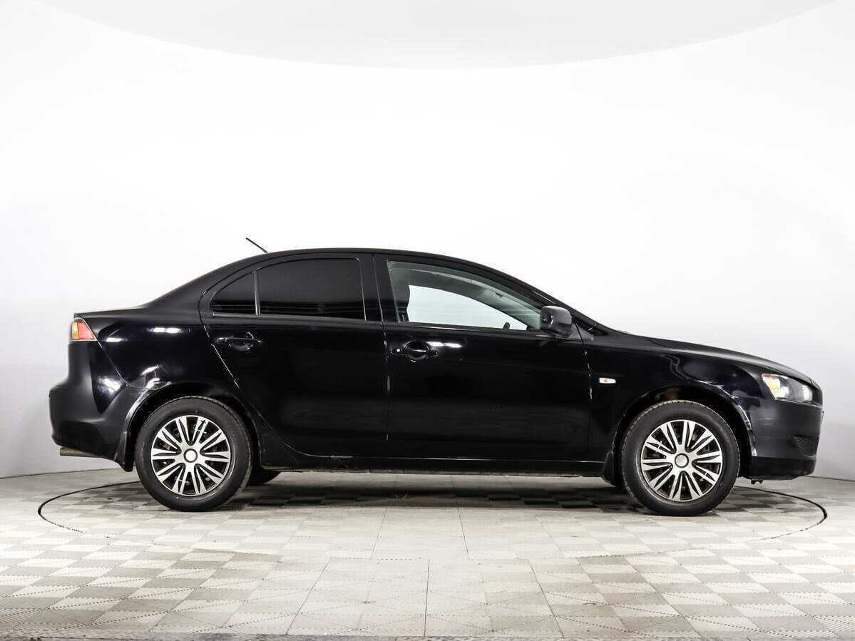 Mitsubishi Lancer с пробегом — 2010 год. Фото: #3